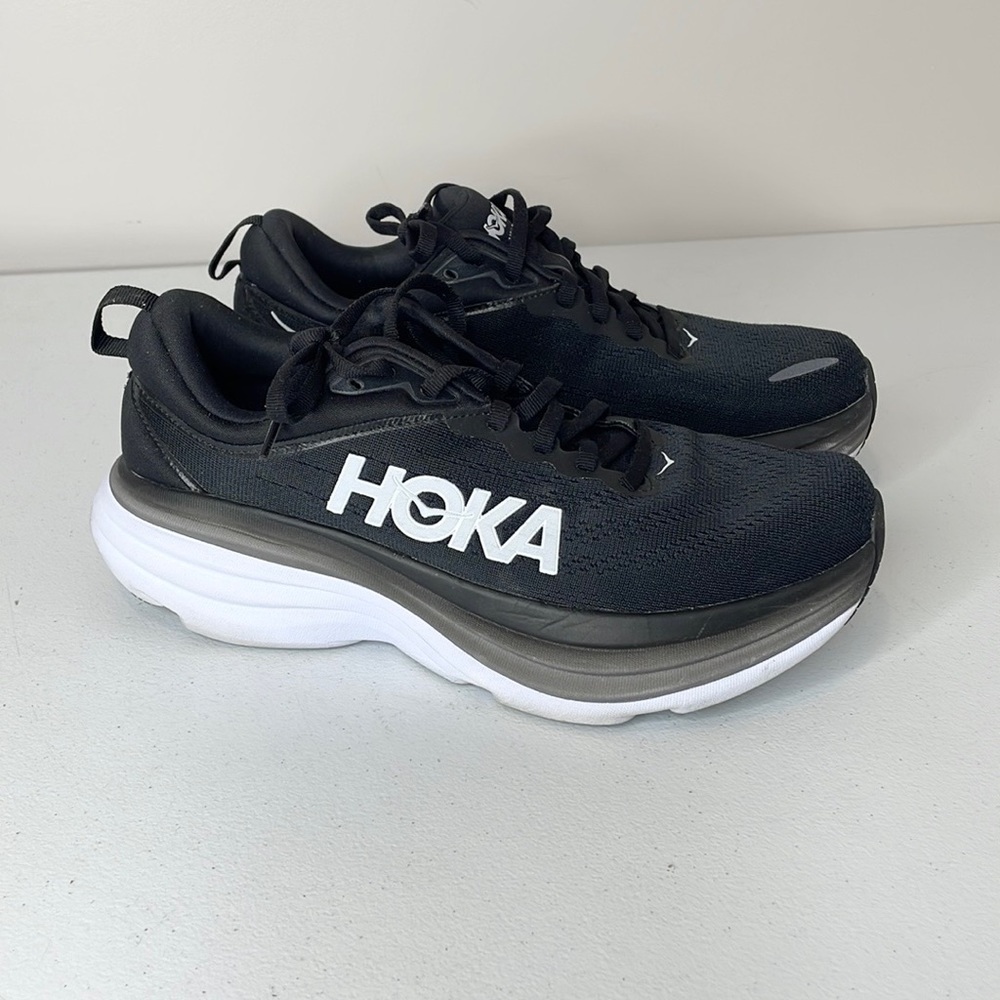 Hoka Bondi 8 Women’s 8.5B Black White